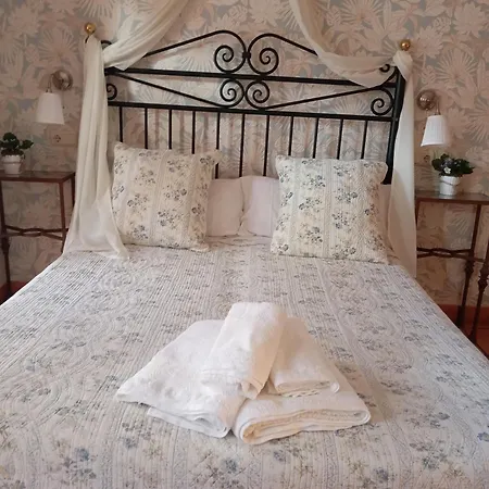 La Torre De Babel Molinaseca