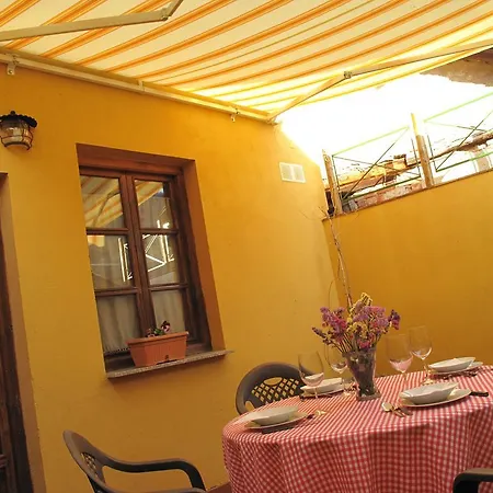 La Torre De Babel Molinaseca