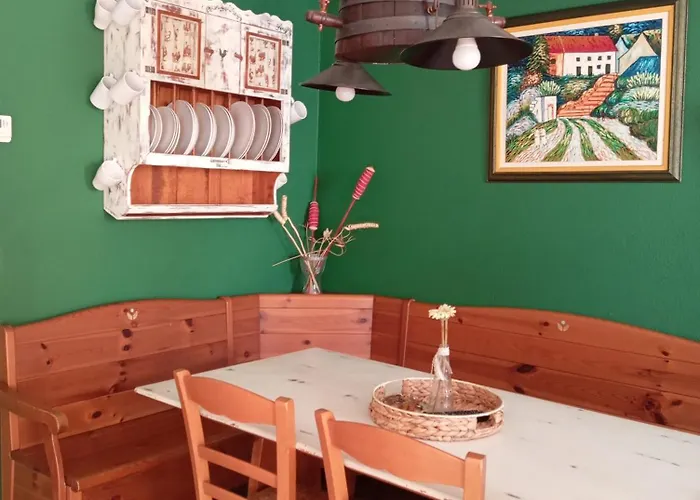 La Torre De Babel Feriehus Molinaseca